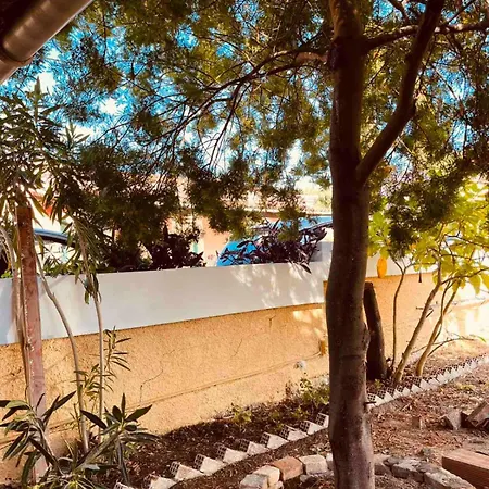 Vasiliki's Ferienhaus Mesaria (Corfu)